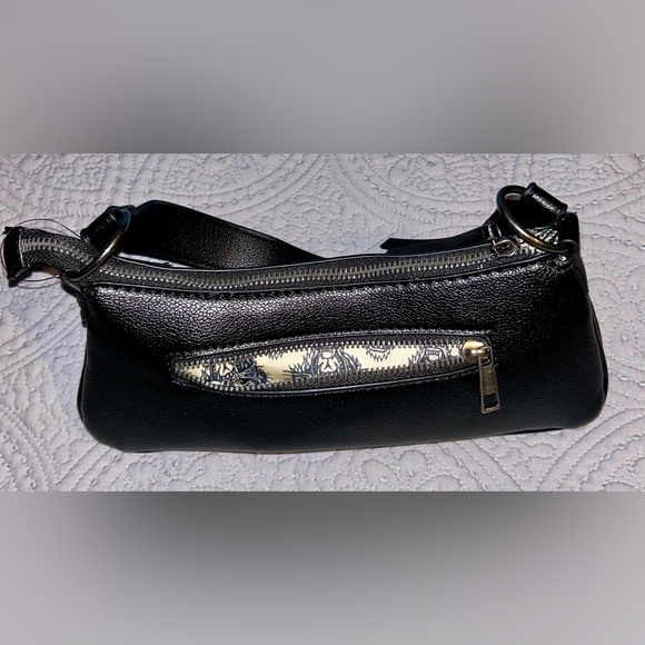 Ed Hardy Black and Pink Floral Shoulder Bag - Picture 3 of 9